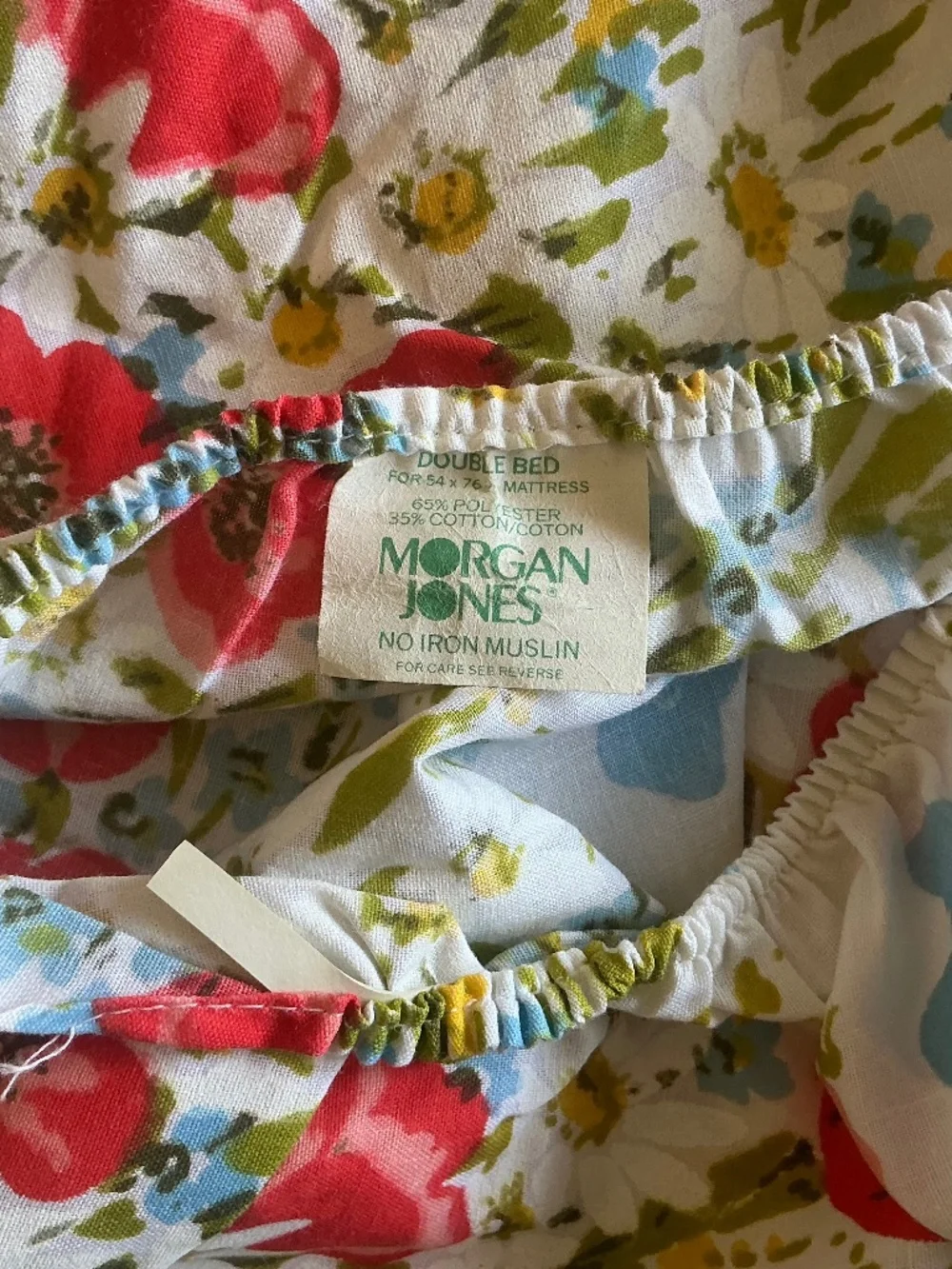 Vintage Morgan Jones Bonnie Bouquet red poppies fitted sheet & pillowcases